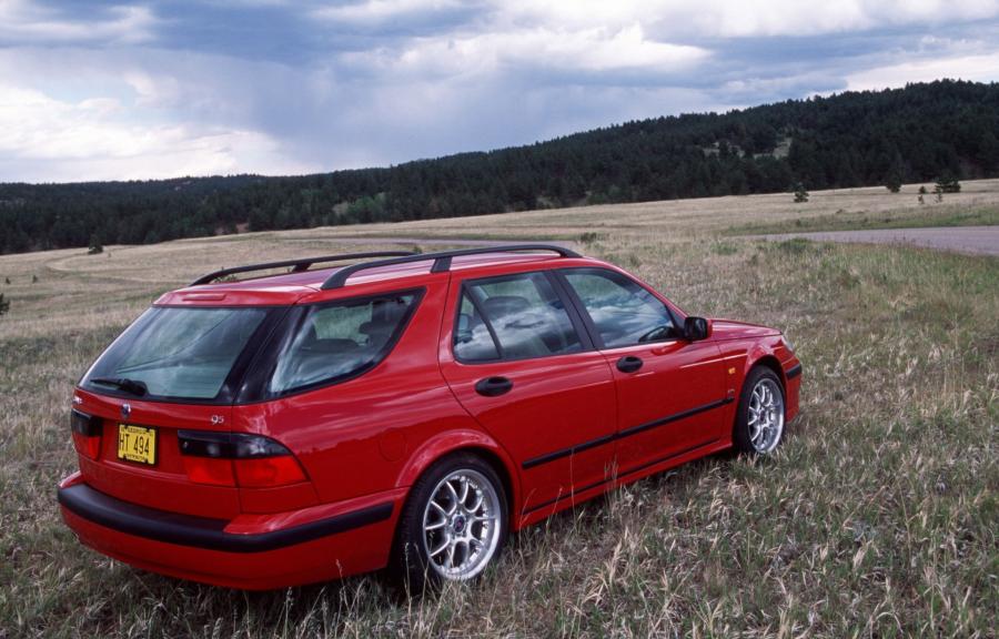  Saab 9-5 Aero Wagon 1999 года  (фото 15 из 33)